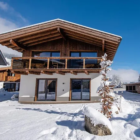 Chalet's DAS DORF Wald im Pinzgau Buitenkant foto